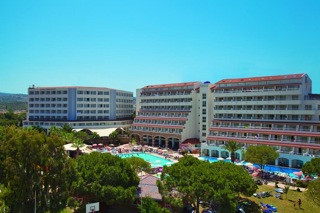 HOTEL-BATIHAN-BEACH-RESORT-KUSADASI -1